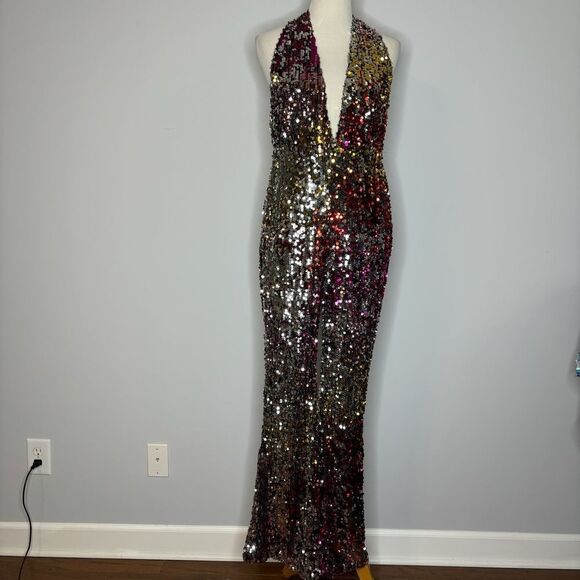 Nasty Gal- Ombre Sequin Halterneck Plunge Jumpsuit - Picture 4 of 7
